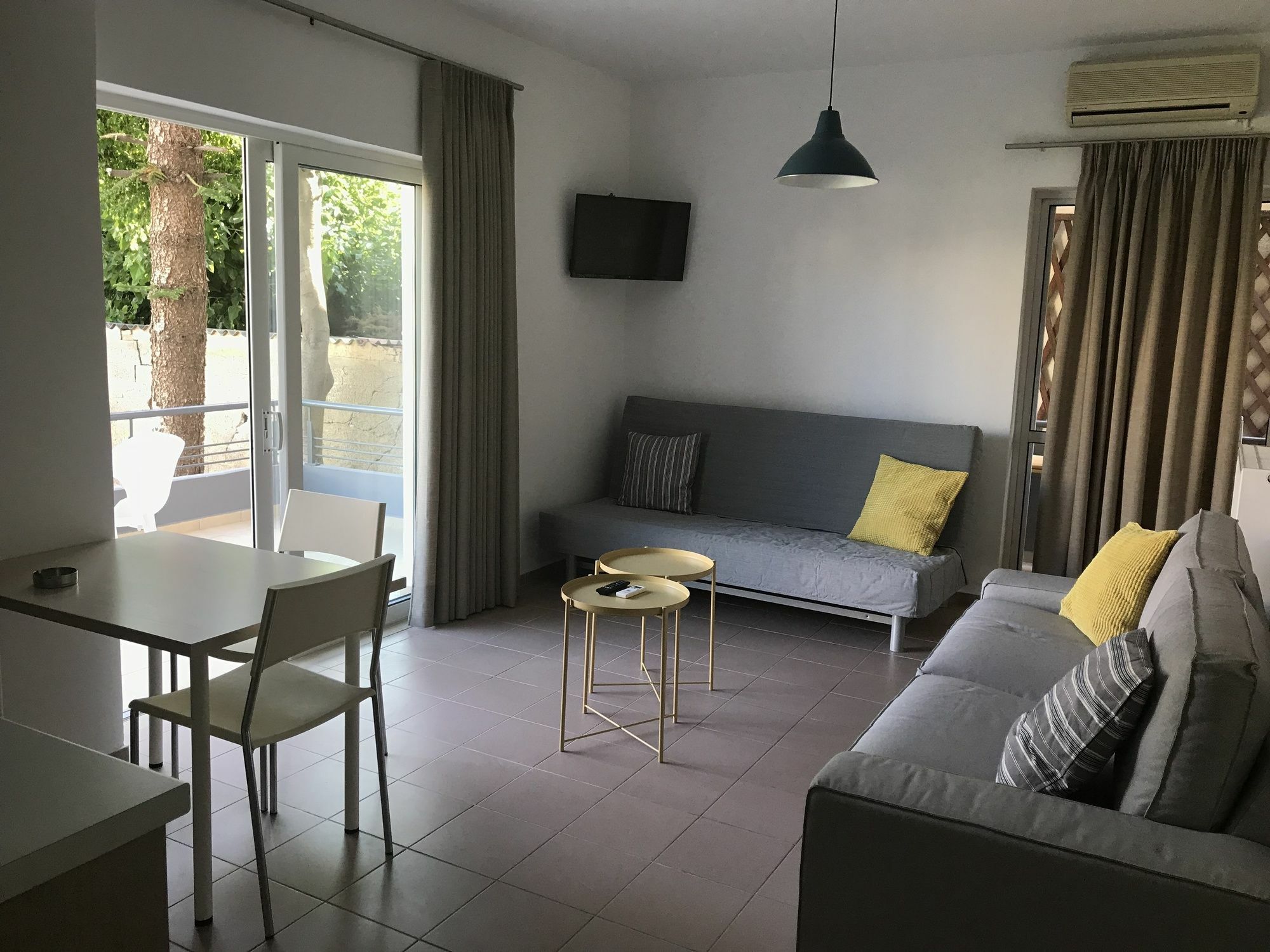 Appartement Kleanthi *